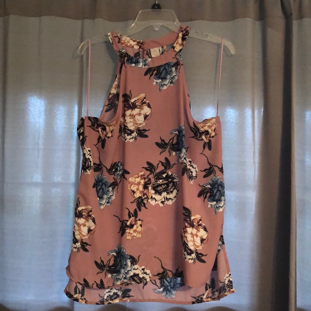 Floral top